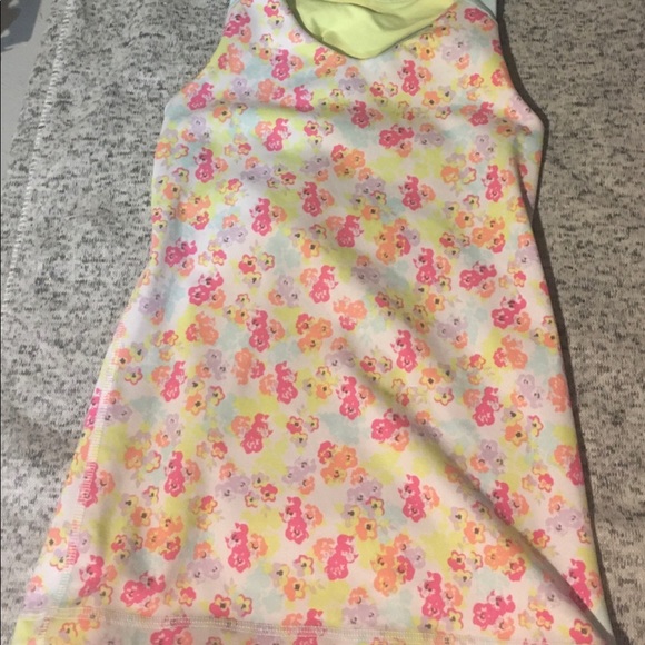 EUC Girls 8 🍋Ivivva by lulu🍋 tank pastel flowers - Picture 1 of 3